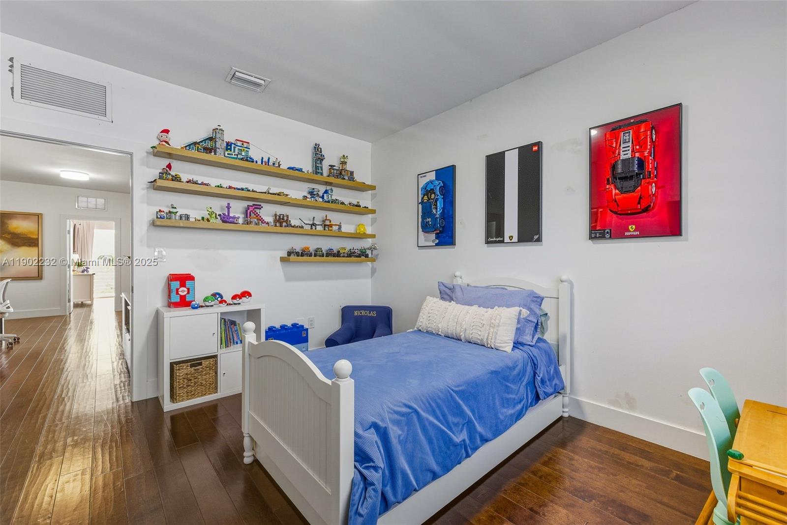 10359 NW 67th Ter Doral, FL 33178