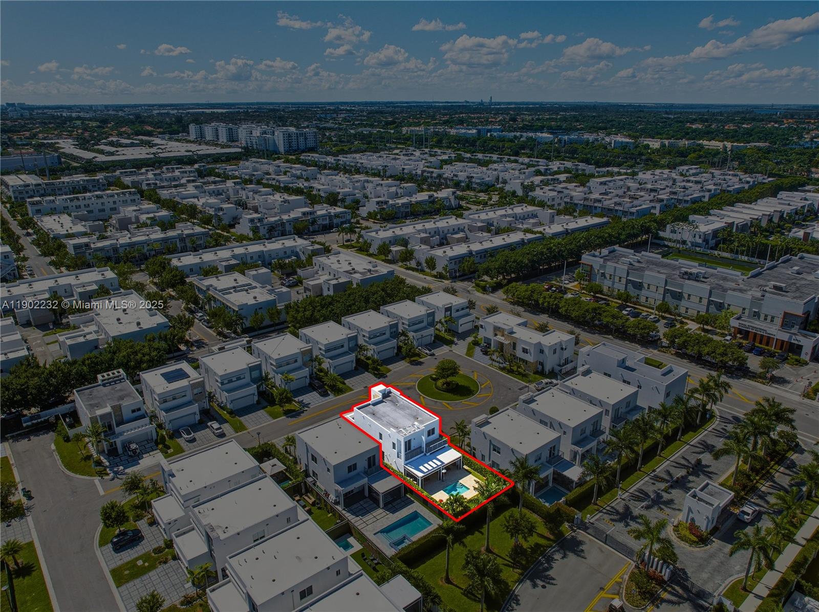 10359 NW 67th Ter Doral, FL 33178