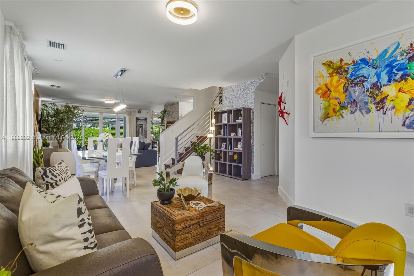 10359 NW 67th Ter Doral, FL 33178