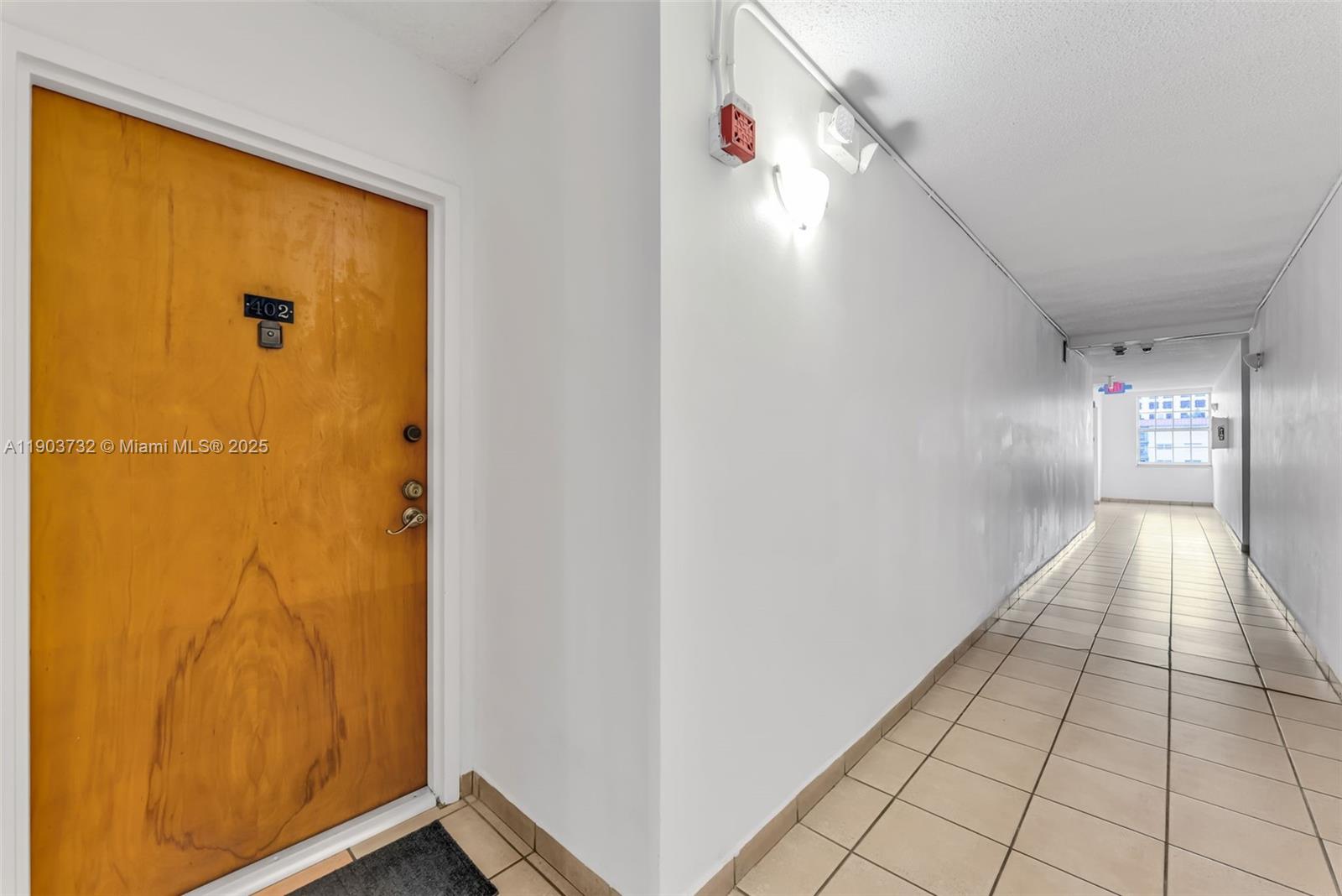 3661 SW 9th Ter #402 Miami, FL 33135