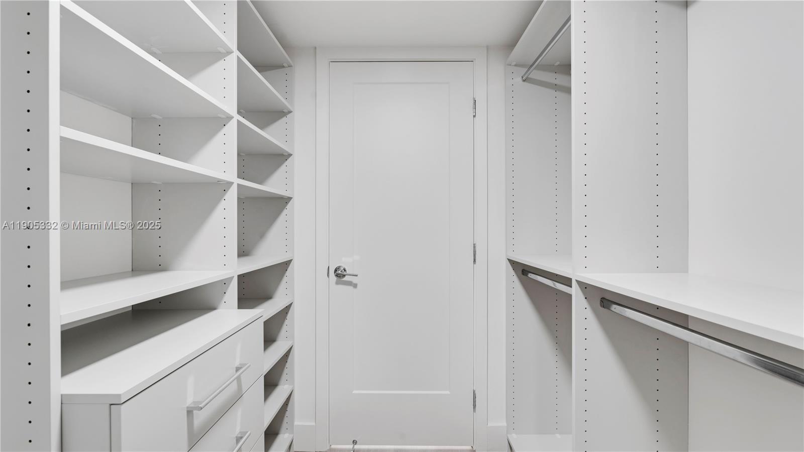 555 NE 34th St #701 Miami, FL 33137