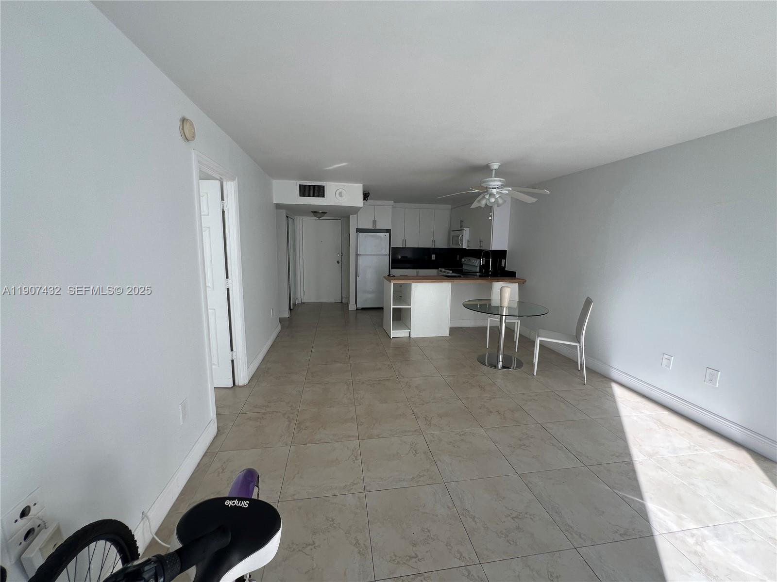 345 Ocean Dr #209 Miami Beach, FL 33139