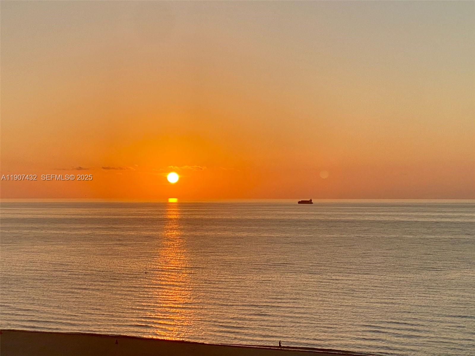 345 Ocean Dr #209 Miami Beach, FL 33139