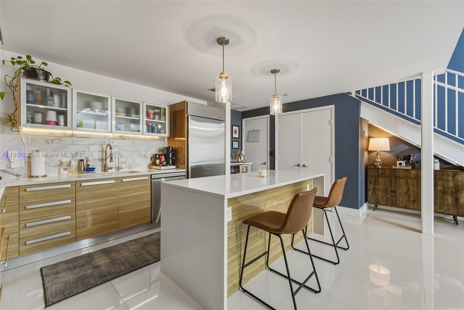 image Paramount Bay Condo13