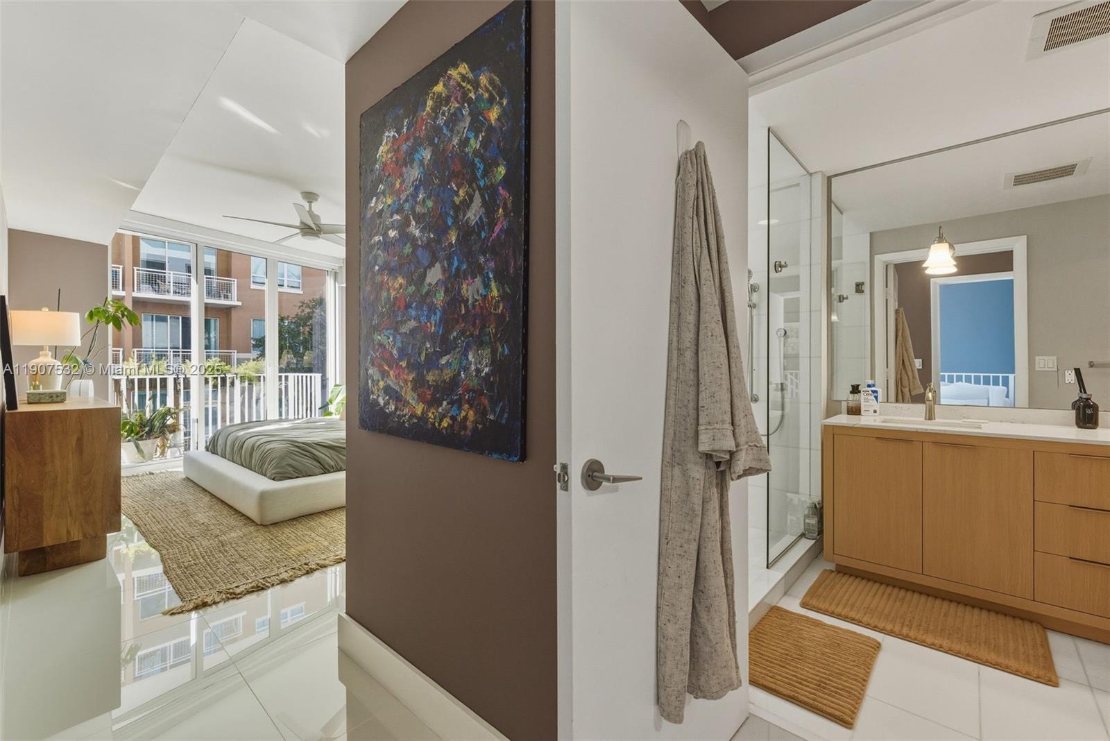 image Paramount Bay Condo22