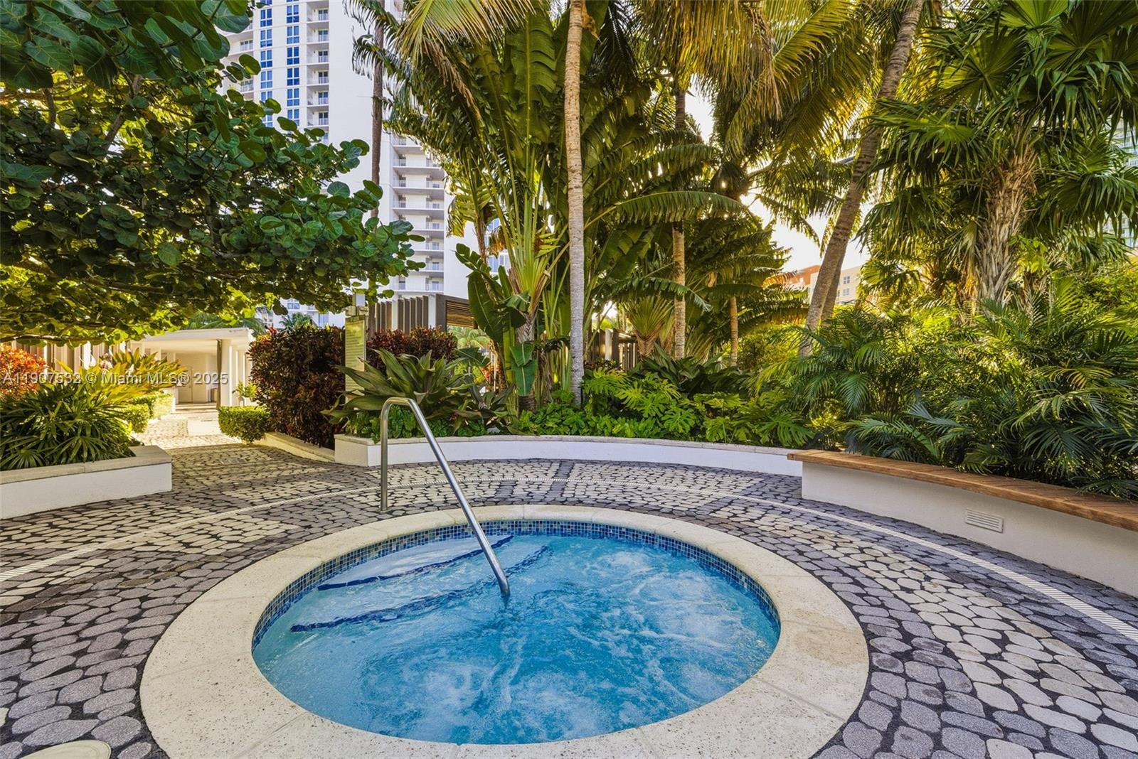 image Paramount Bay Condo35