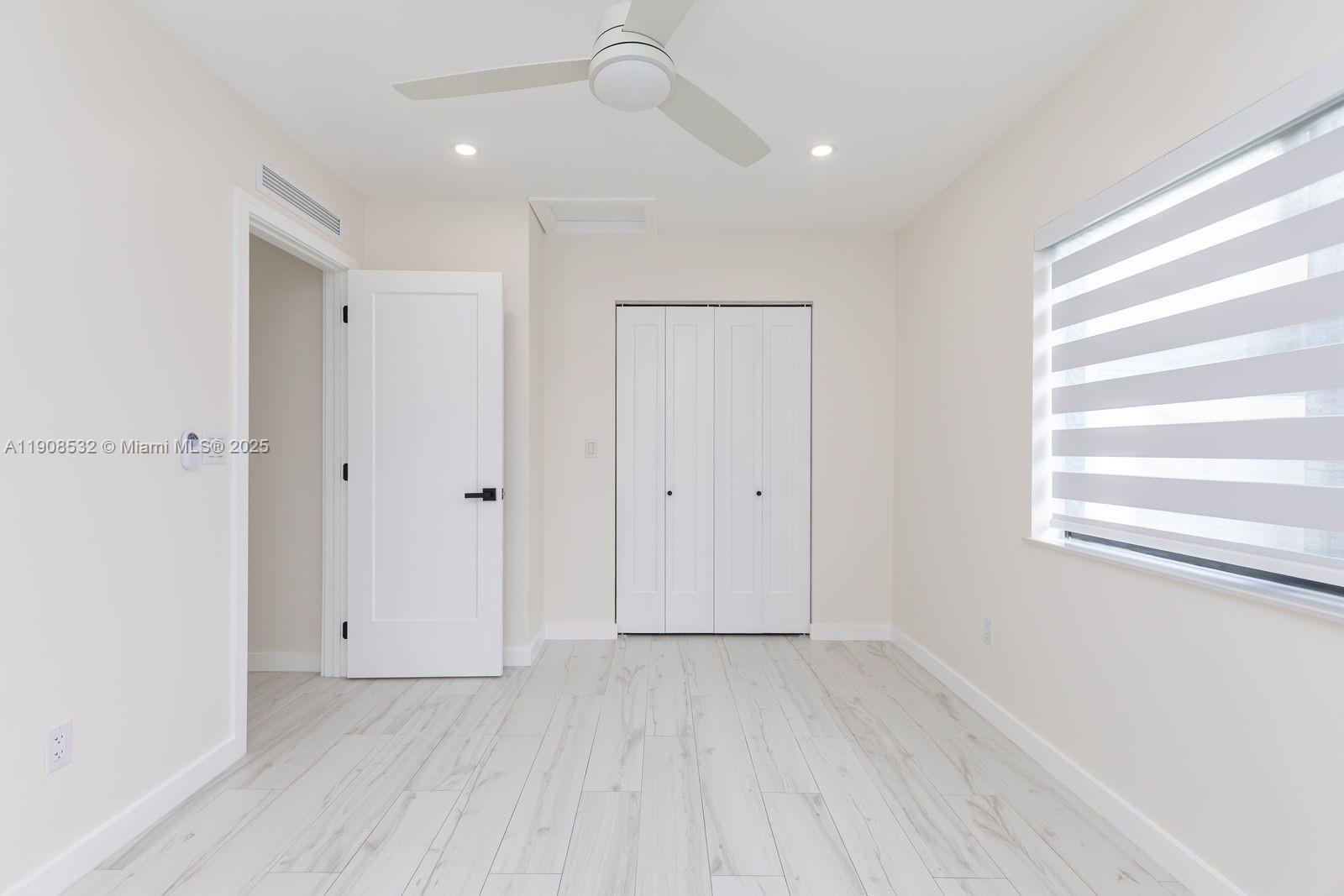 5641 SW 67th Ave South Miami, FL 33143