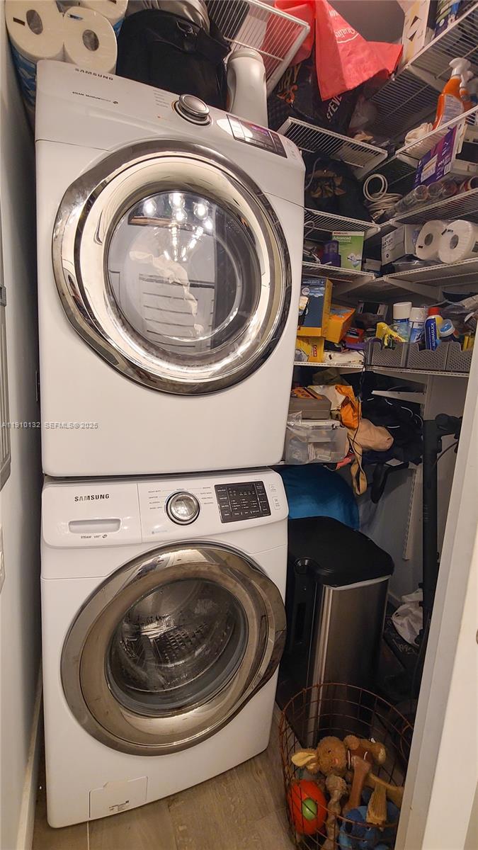 2001 Biscayne Blvd #2117 Miami, FL 33137