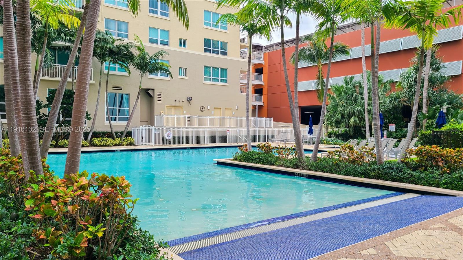 2001 Biscayne Blvd #2117 Miami, FL 33137