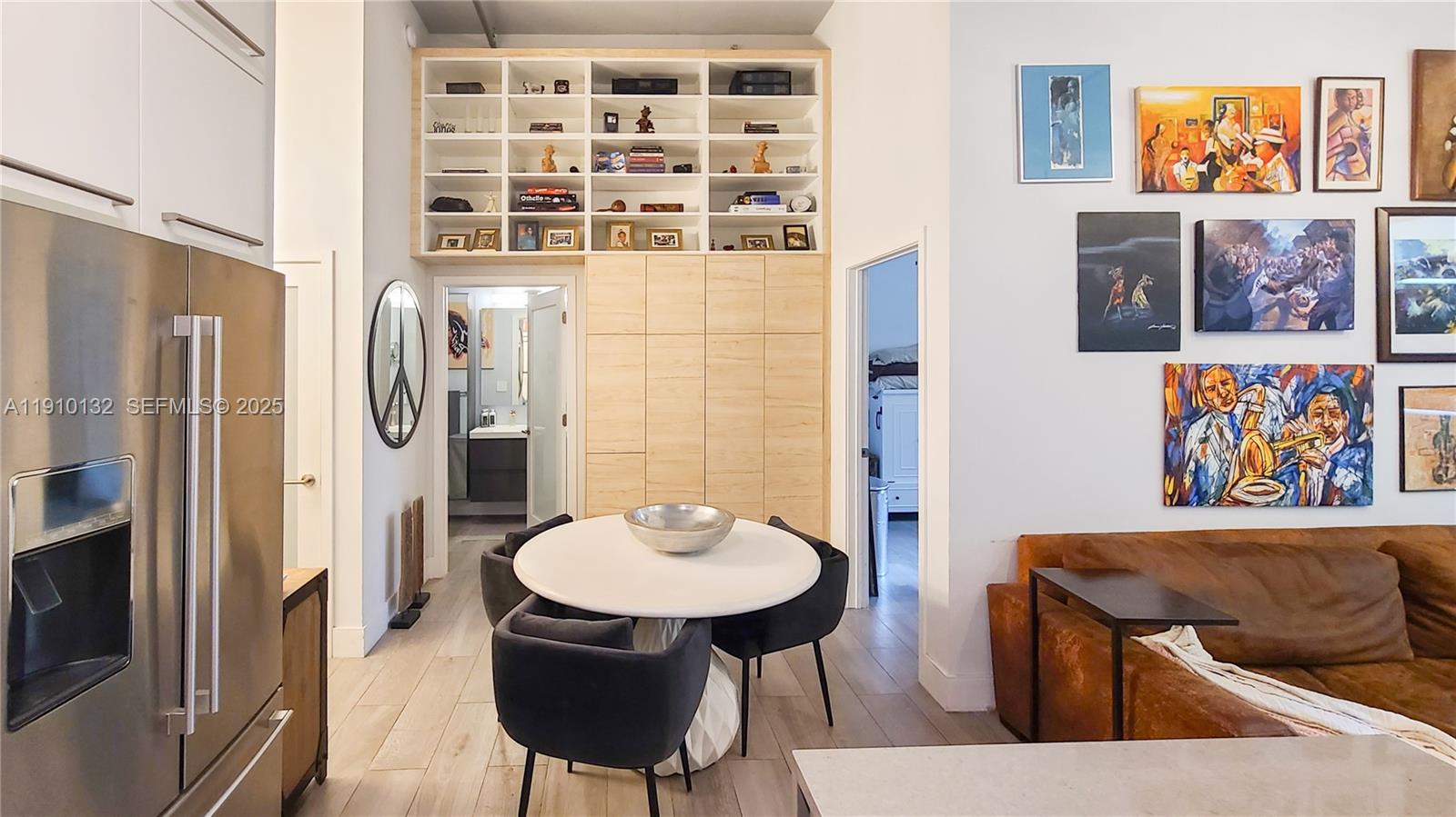 2001 Biscayne Blvd #2117 Miami, FL 33137