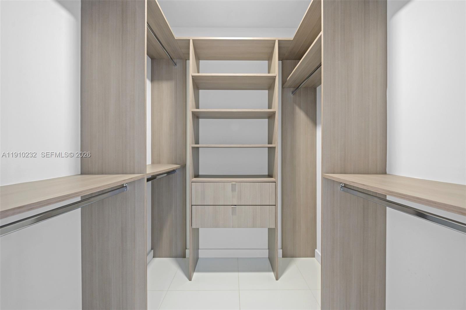 image Paramount Miami Worldcenter19