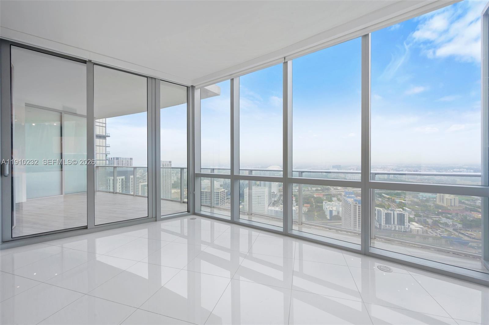 image Paramount Miami Worldcenter7