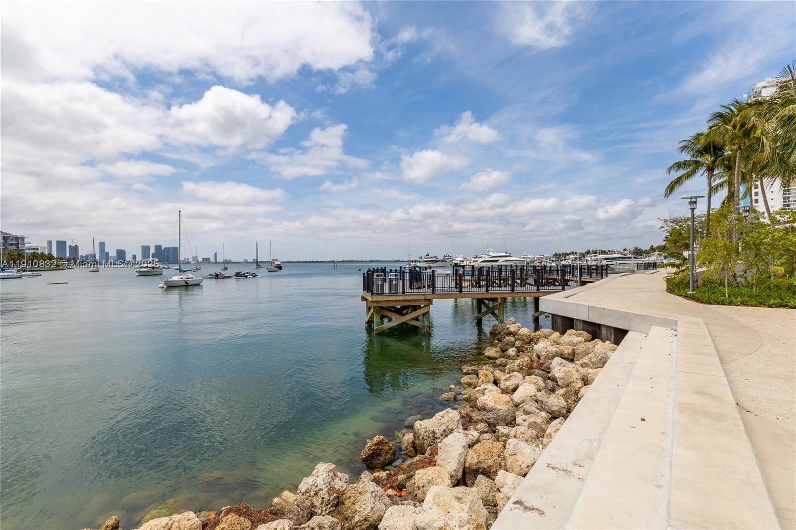 image Sunset Harbour South44