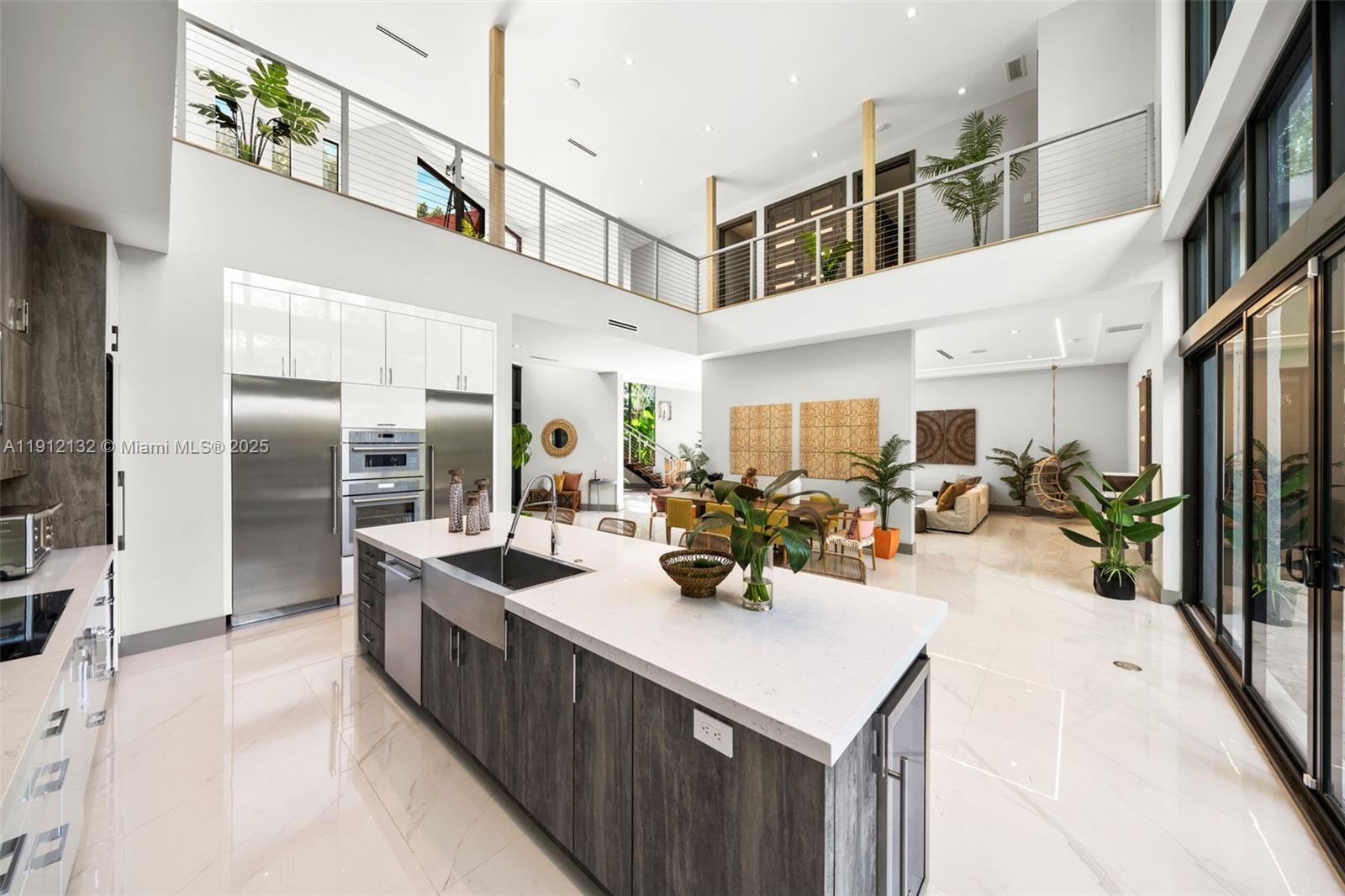 4185 Ventura Ave Coconut Grove, FL 33133