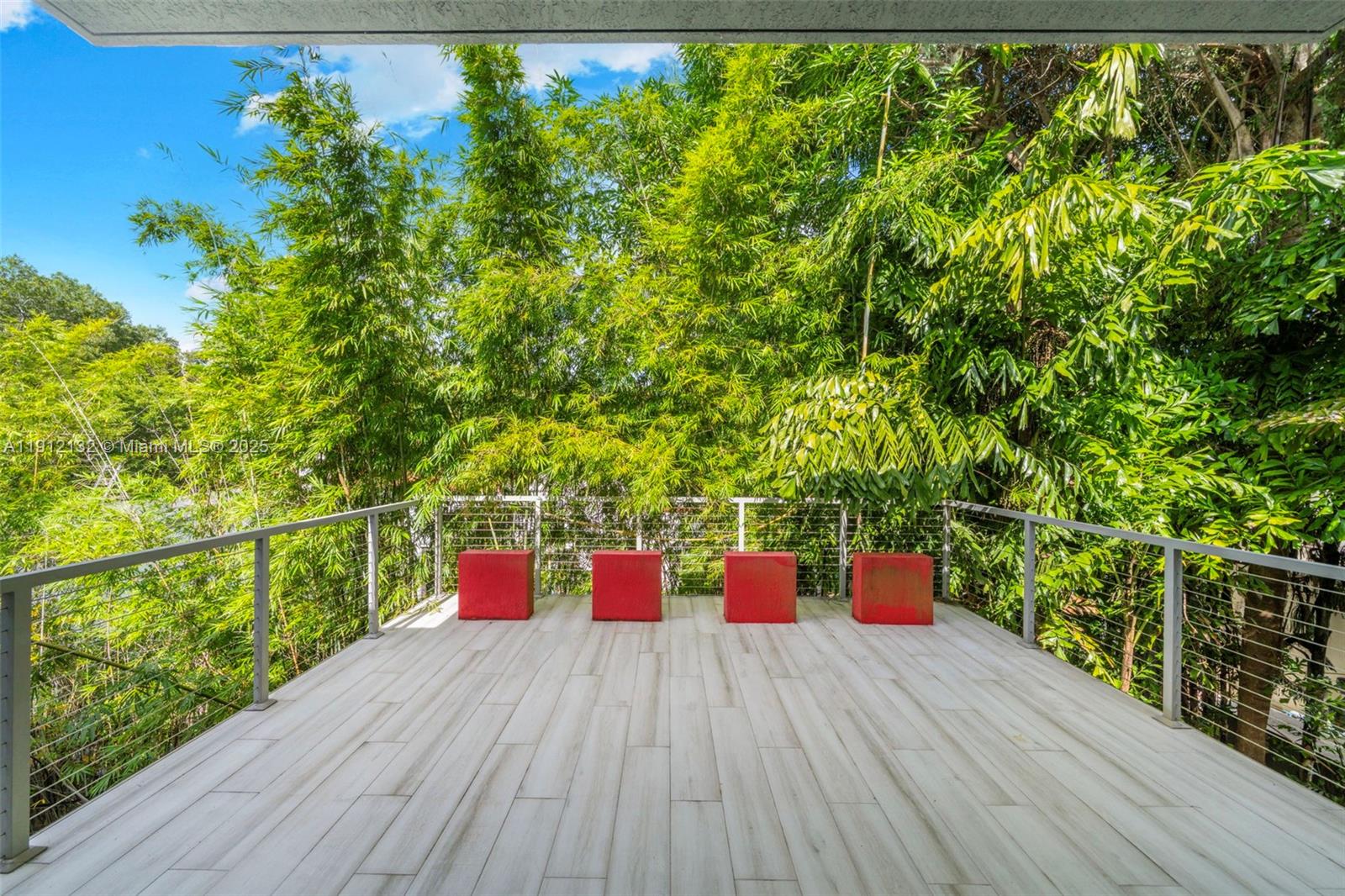 4185 Ventura Ave Coconut Grove, FL 33133