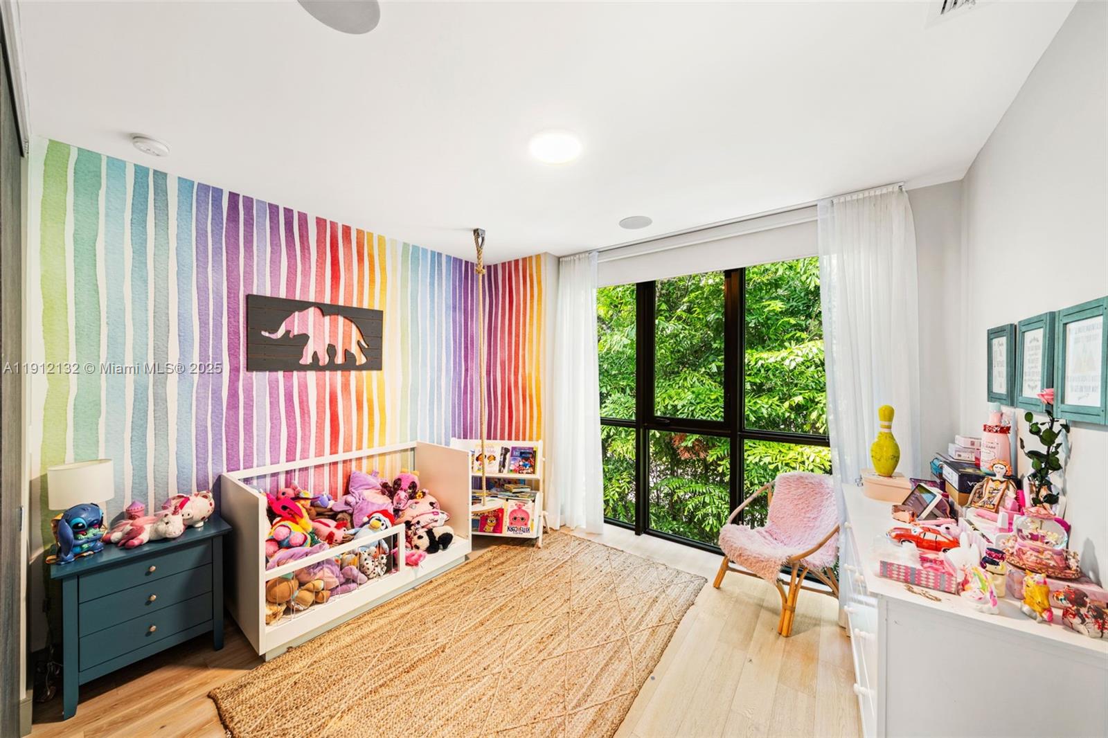 4185 Ventura Ave Coconut Grove, FL 33133