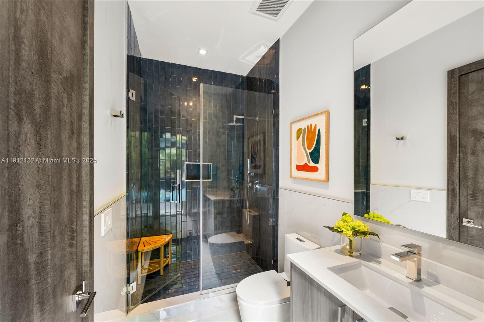 4185 Ventura Ave Coconut Grove, FL 33133