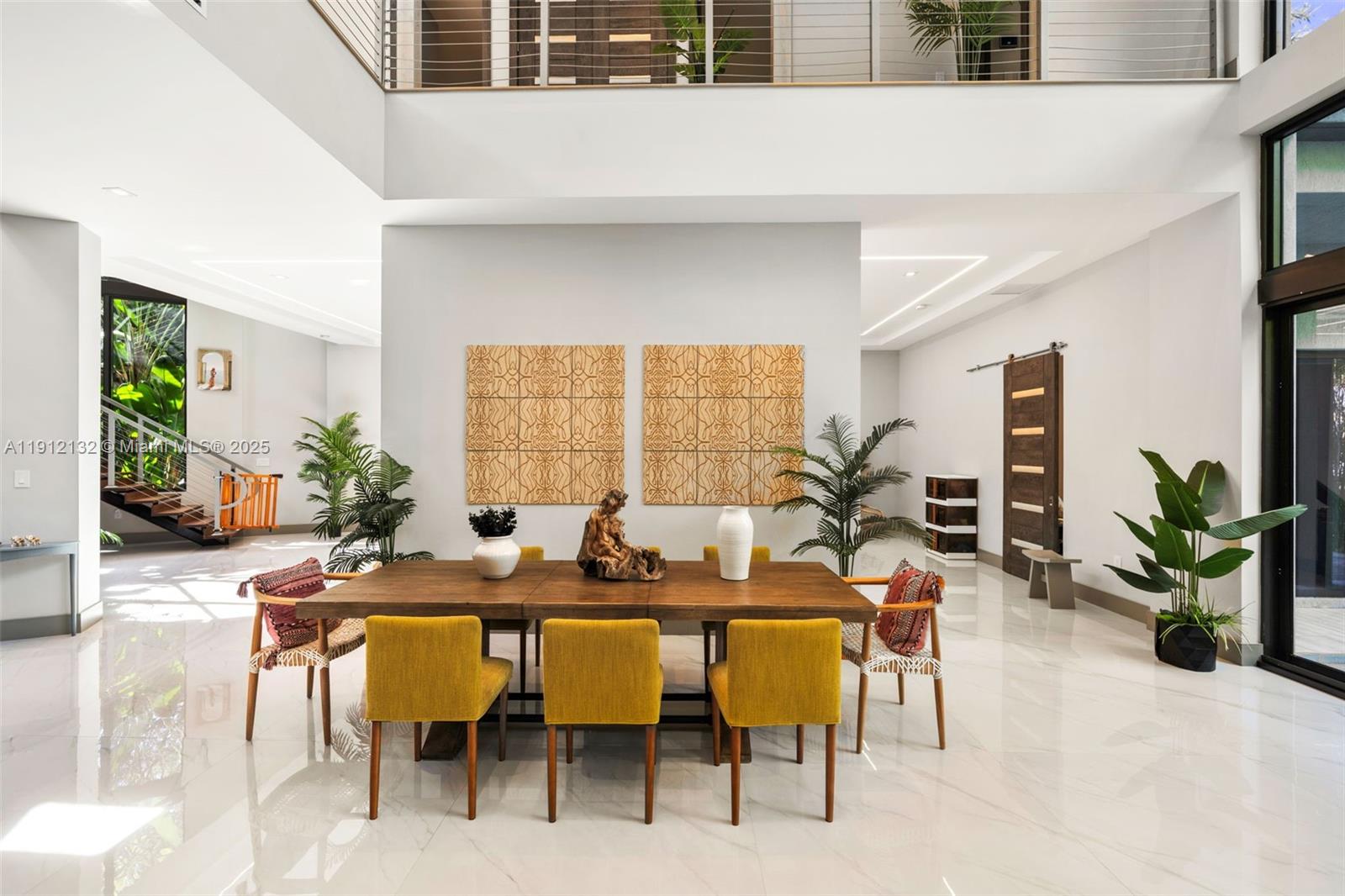 4185 Ventura Ave Coconut Grove, FL 33133