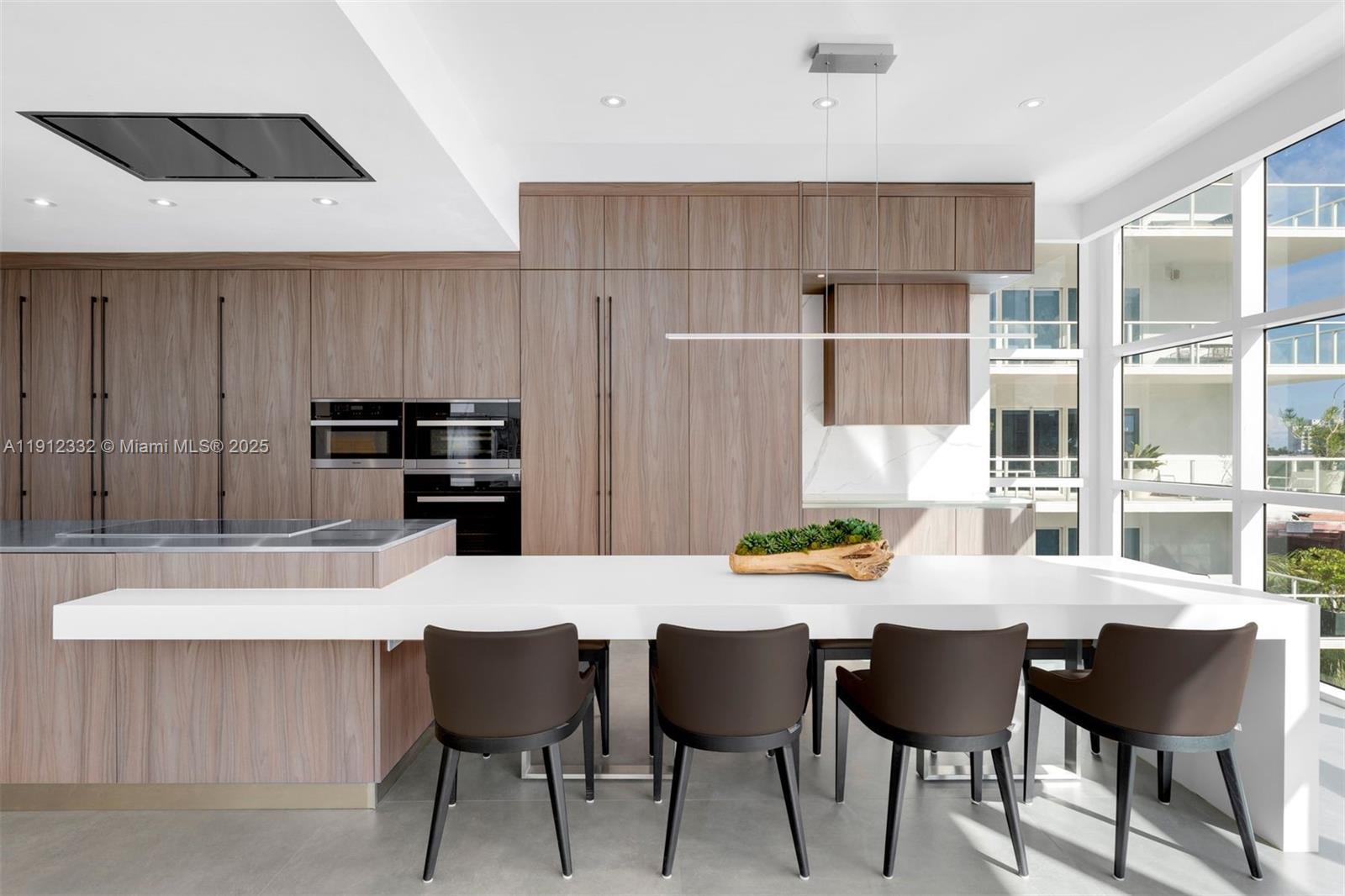 6103 Aqua Ave #504 Miami Beach, FL 33141