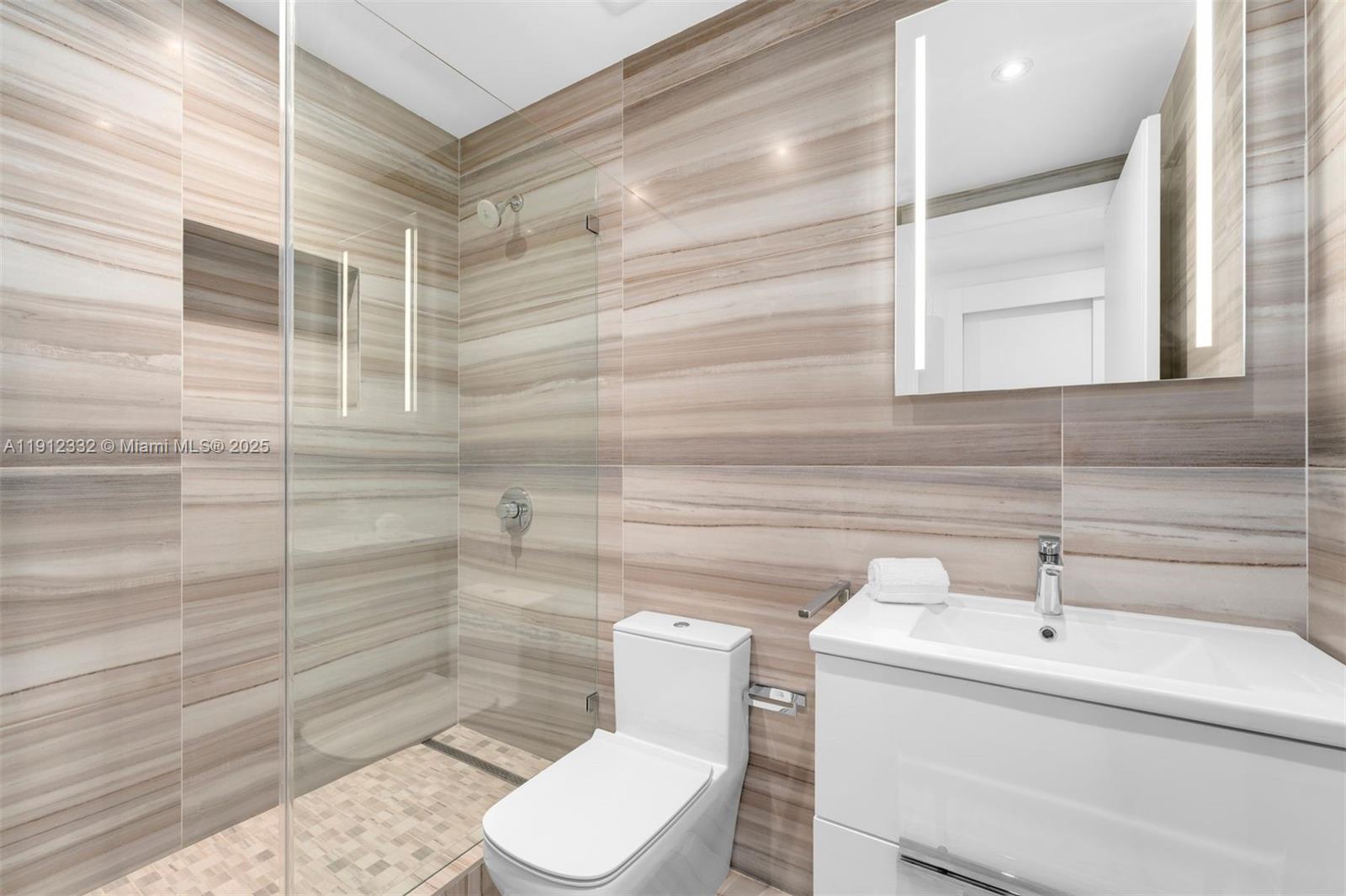 6103 Aqua Ave #504 Miami Beach, FL 33141