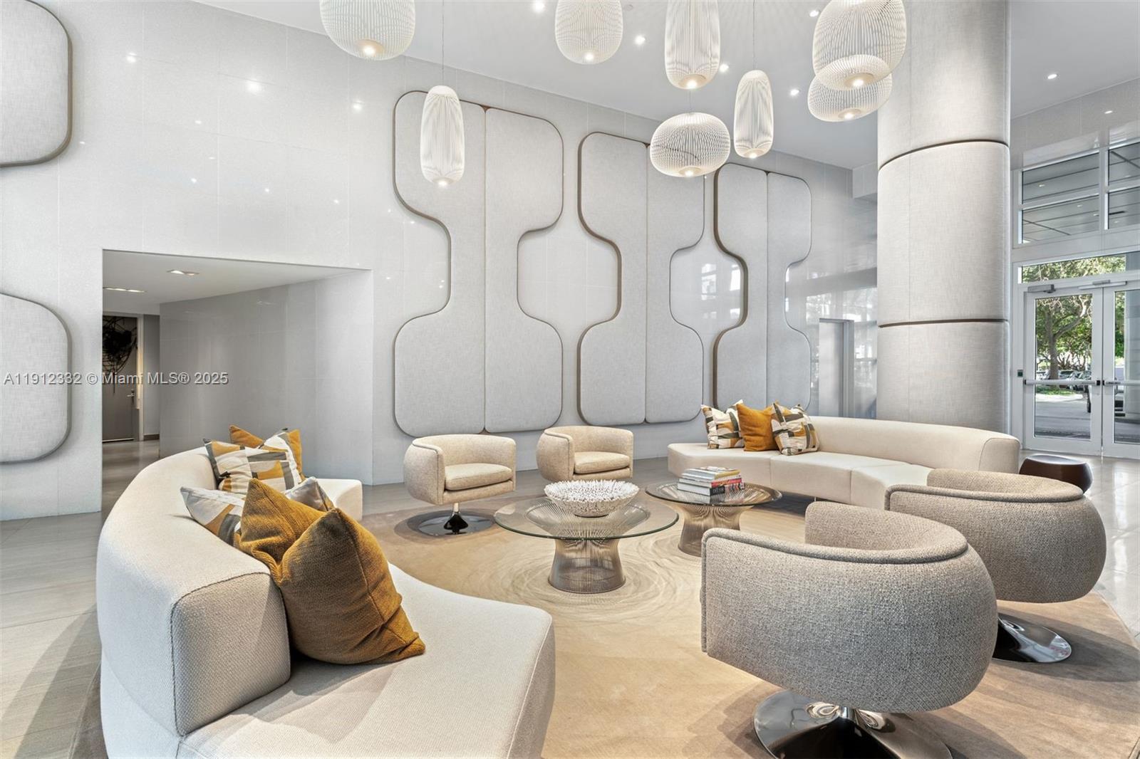 6103 Aqua Ave #504 Miami Beach, FL 33141