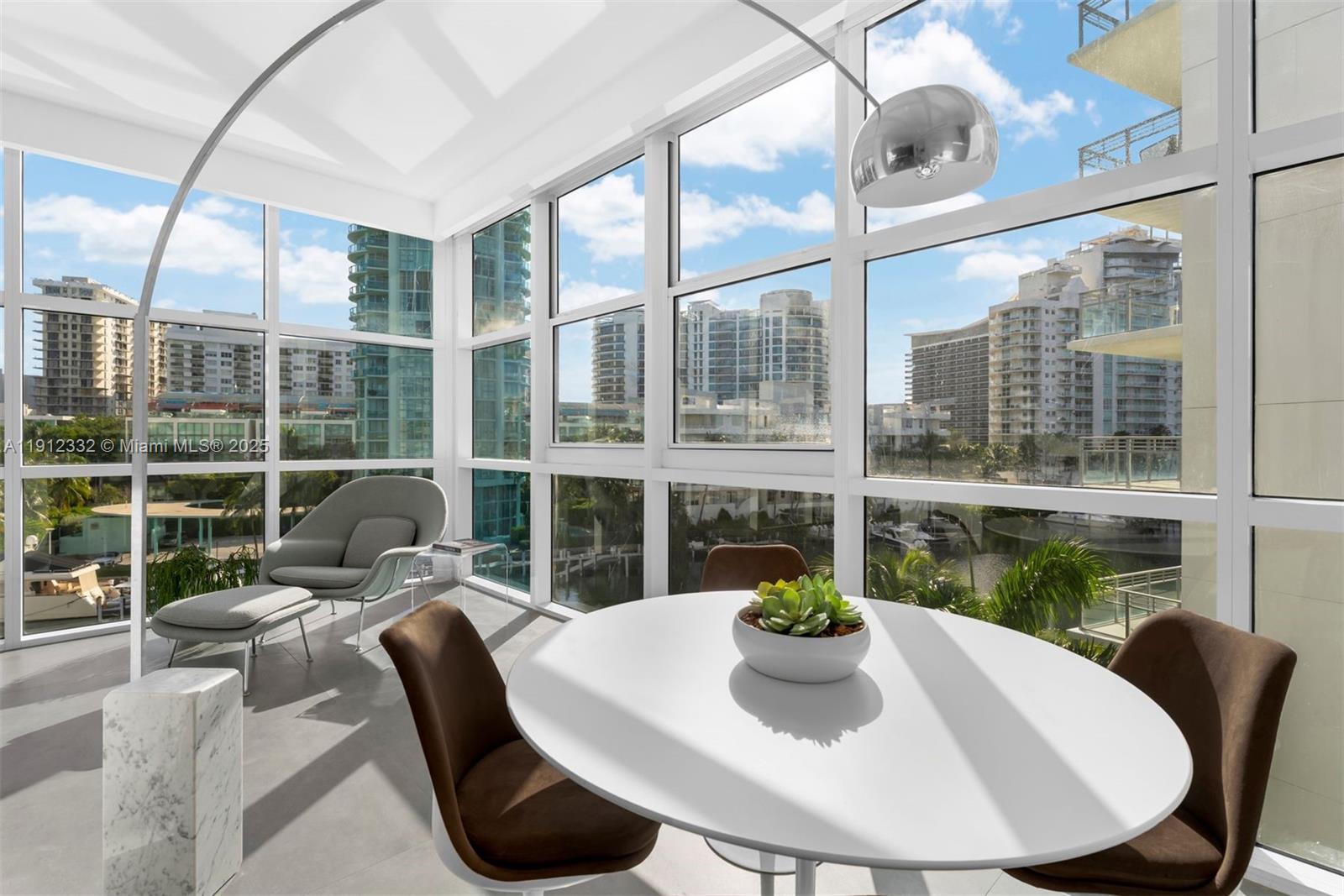 6103 Aqua Ave #504 Miami Beach, FL 33141