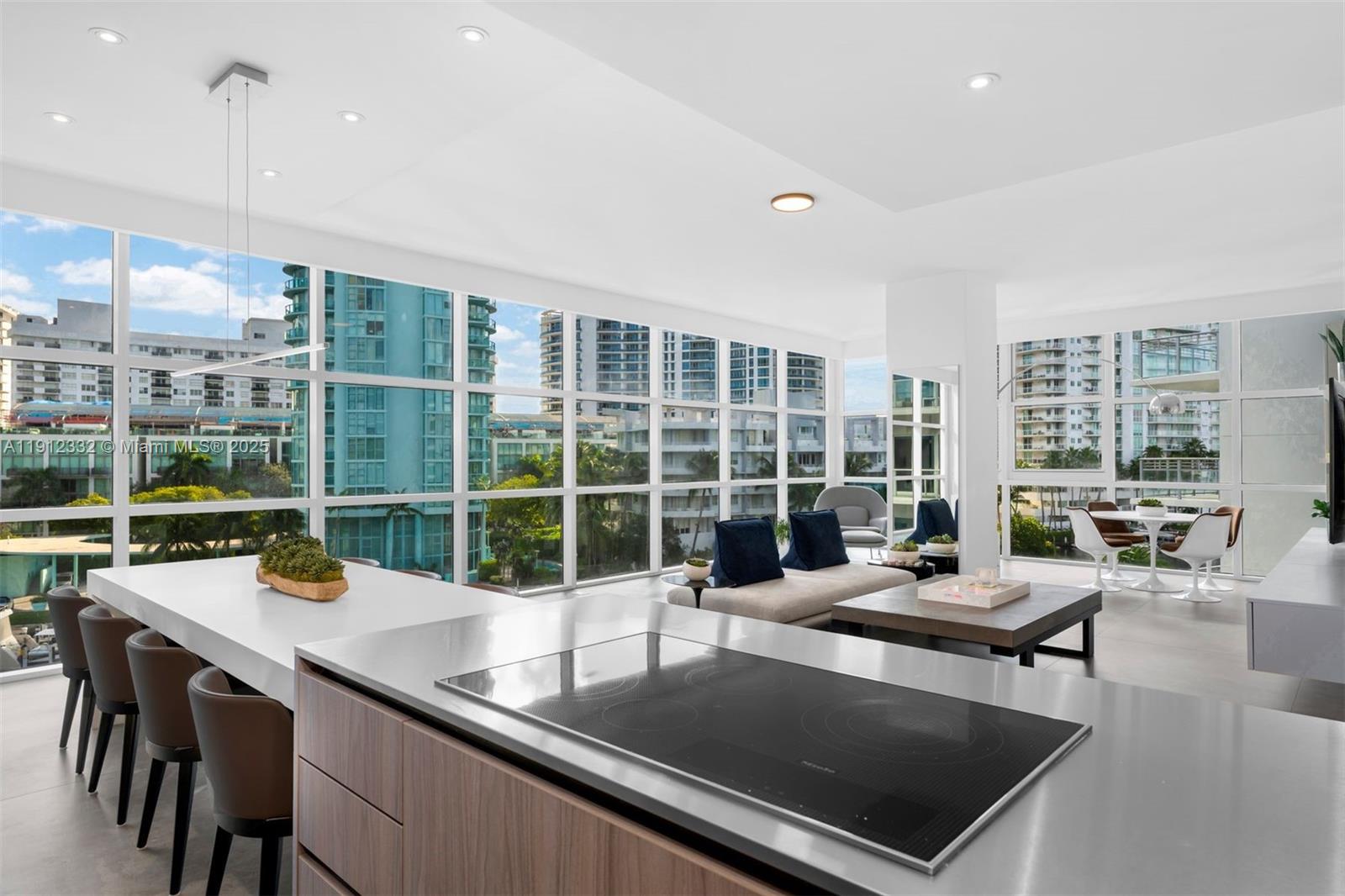 6103 Aqua Ave #504 Miami Beach, FL 33141