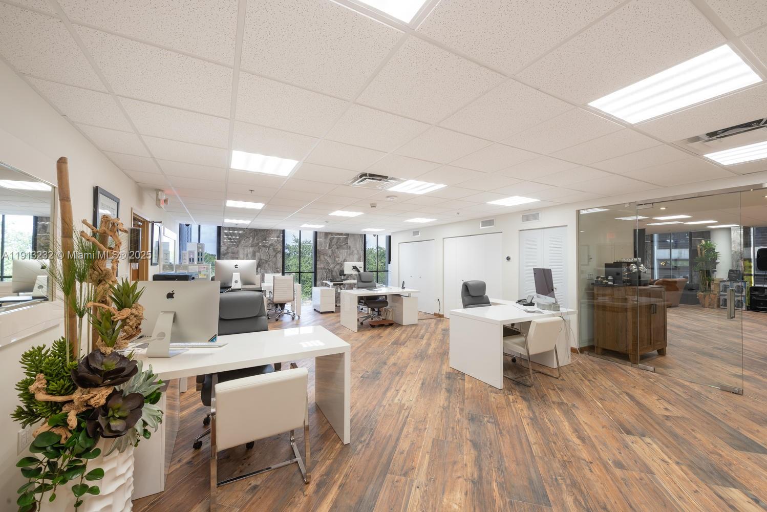 4300 Biscayne Blvd #303 Miami, FL 33137