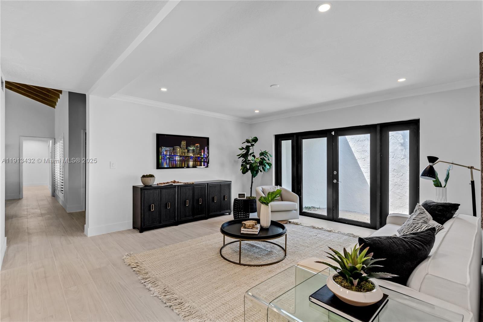 6900 SW 136th St Palmetto Bay, FL 33156