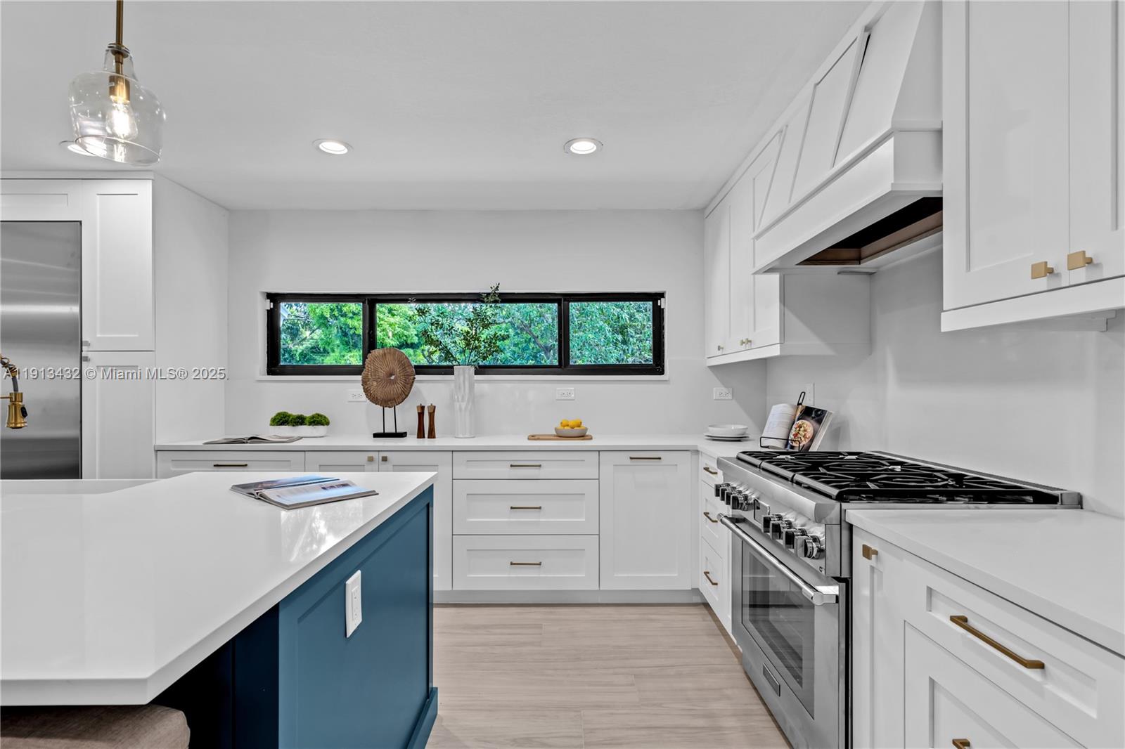 6900 SW 136th St Palmetto Bay, FL 33156