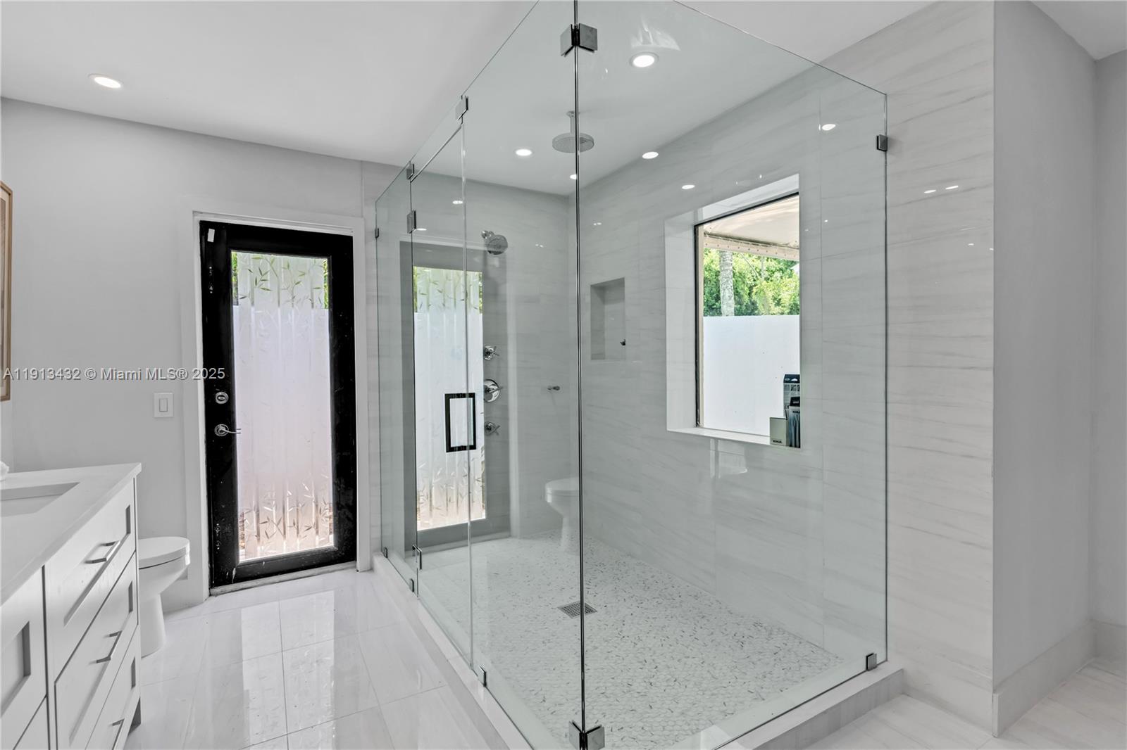 6900 SW 136th St Palmetto Bay, FL 33156