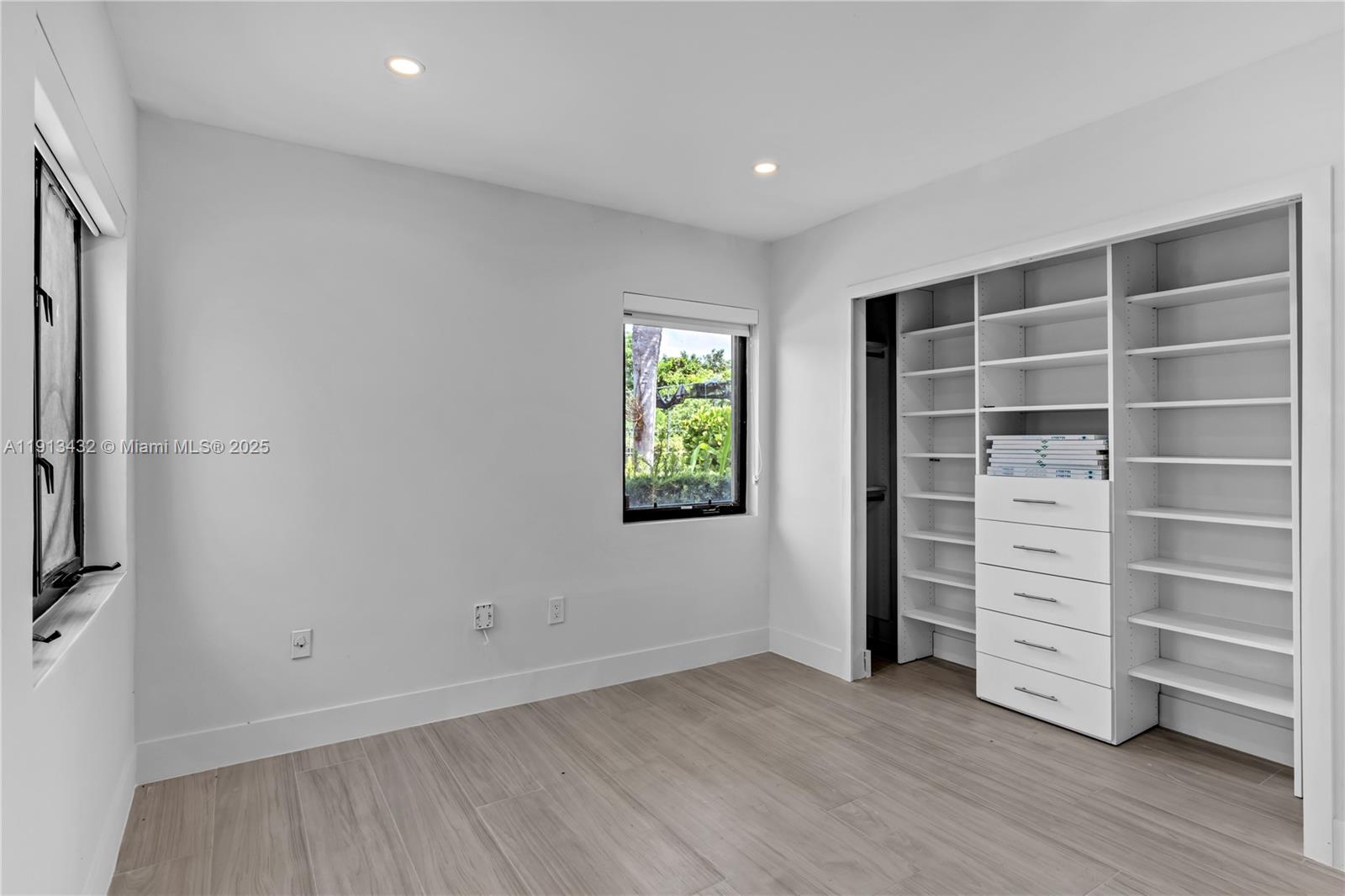 6900 SW 136th St Palmetto Bay, FL 33156