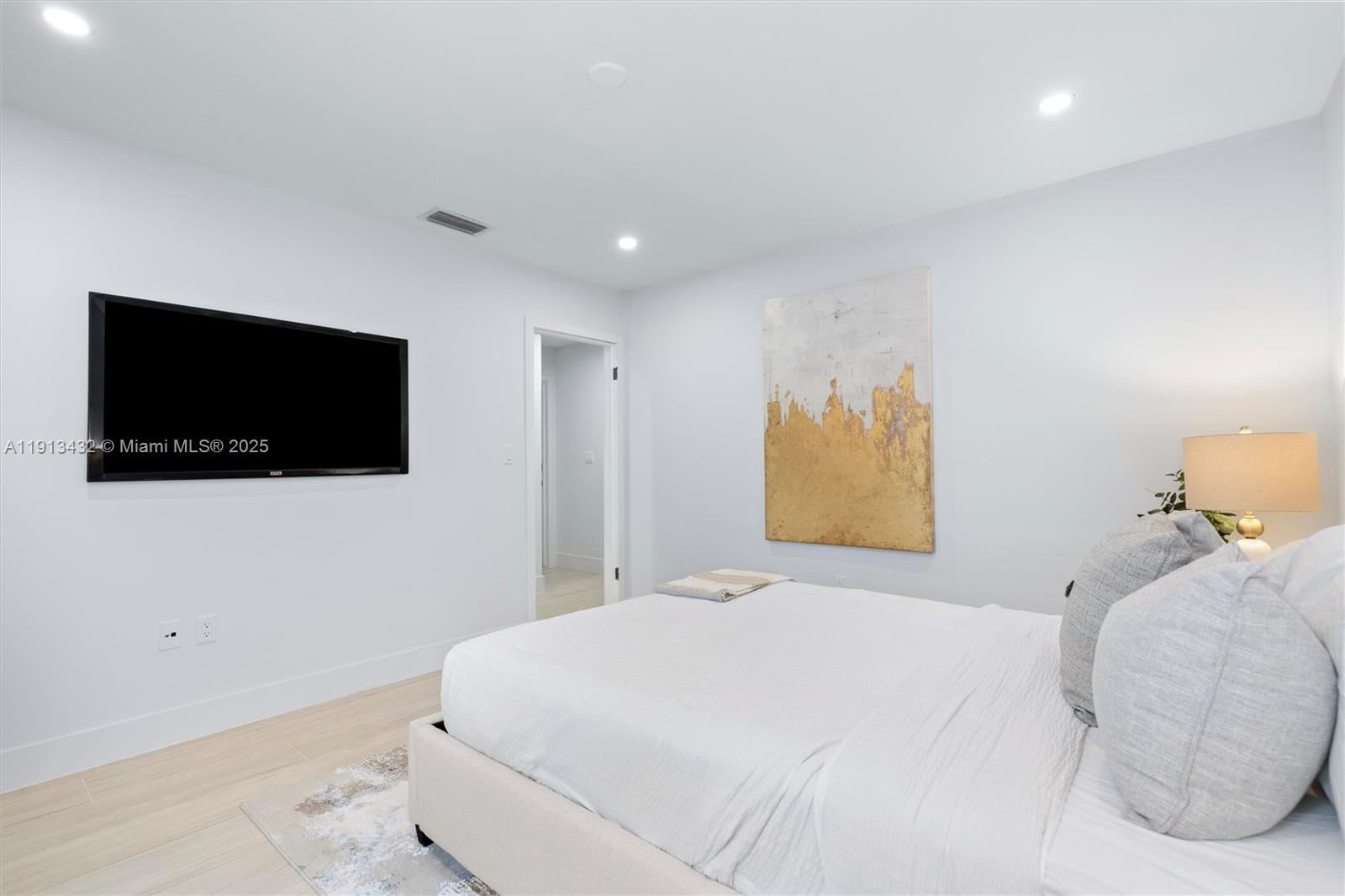 6900 SW 136th St Palmetto Bay, FL 33156