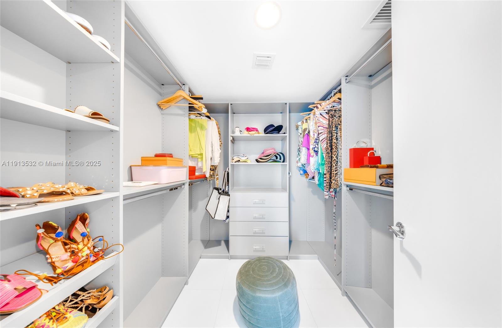 Undisclosed Address Aventura, FL 33180