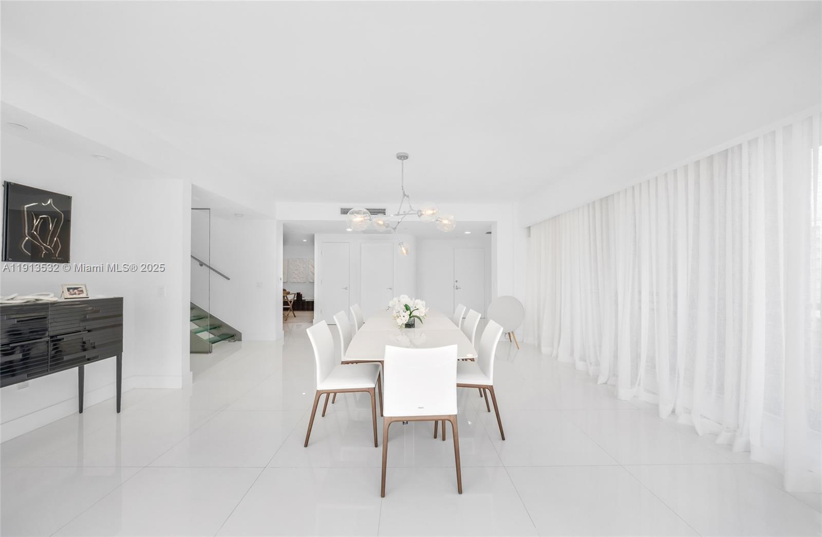 Undisclosed Address Aventura, FL 33180