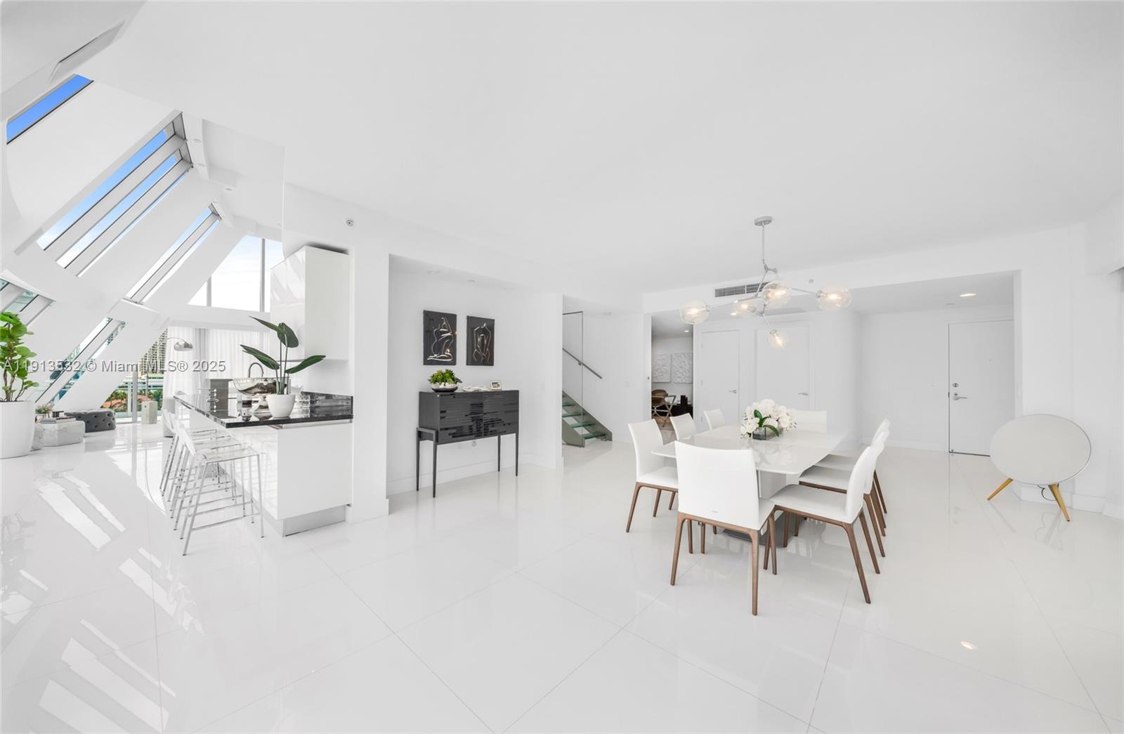 Undisclosed Address Aventura, FL 33180