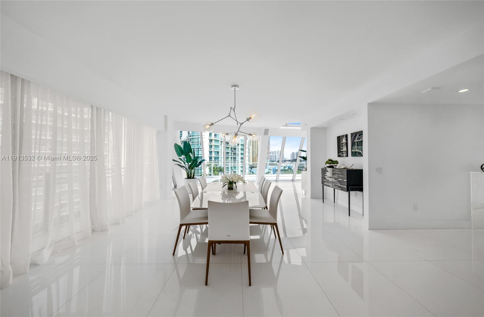 Undisclosed Address Aventura, FL 33180