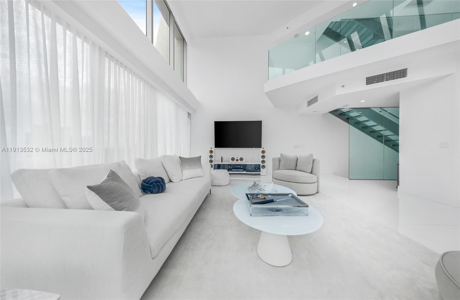 Undisclosed Address Aventura, FL 33180