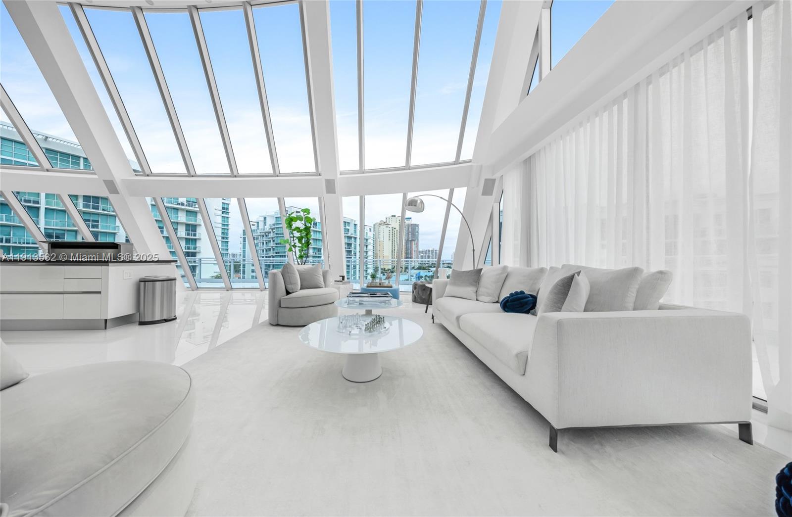 Undisclosed Address Aventura, FL 33180