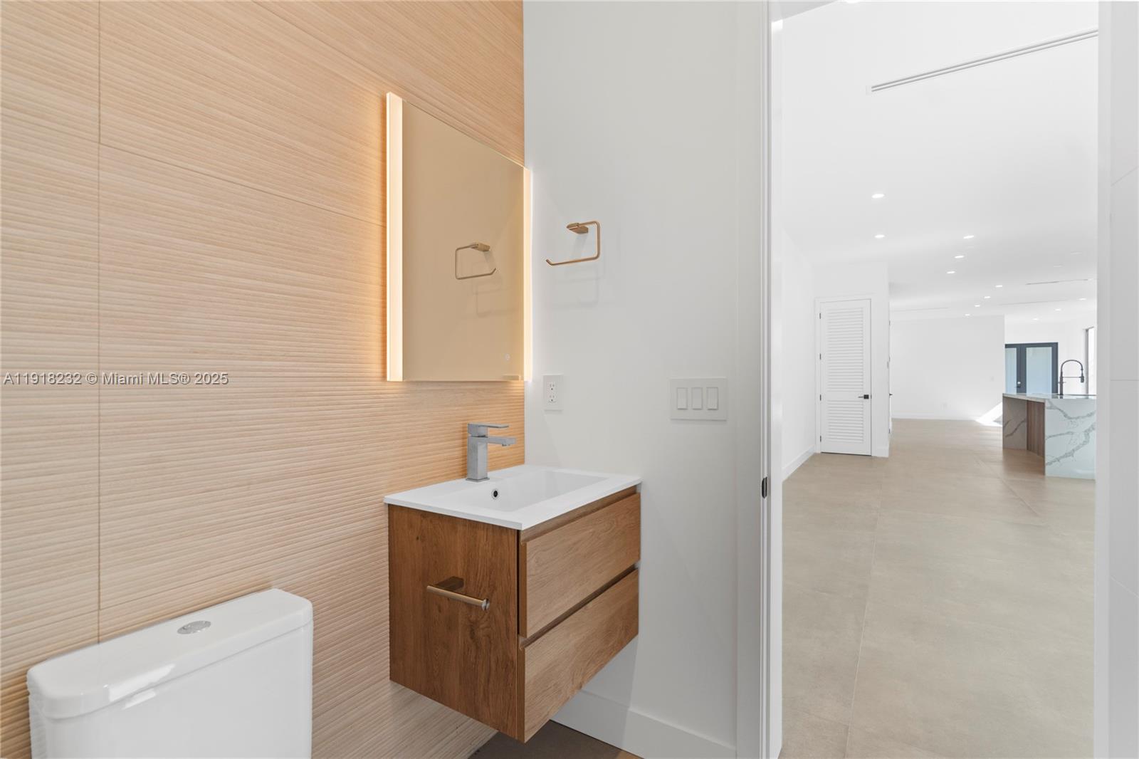 3026 Aviation Ave #1 Miami, FL 33133