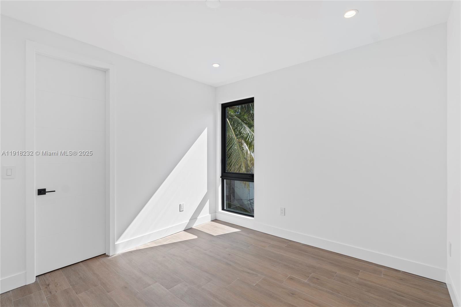 3026 Aviation Ave #1 Miami, FL 33133