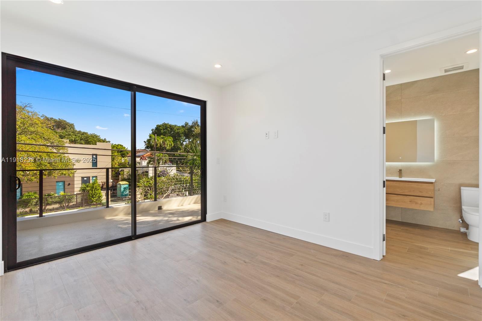 3026 Aviation Ave #1 Miami, FL 33133