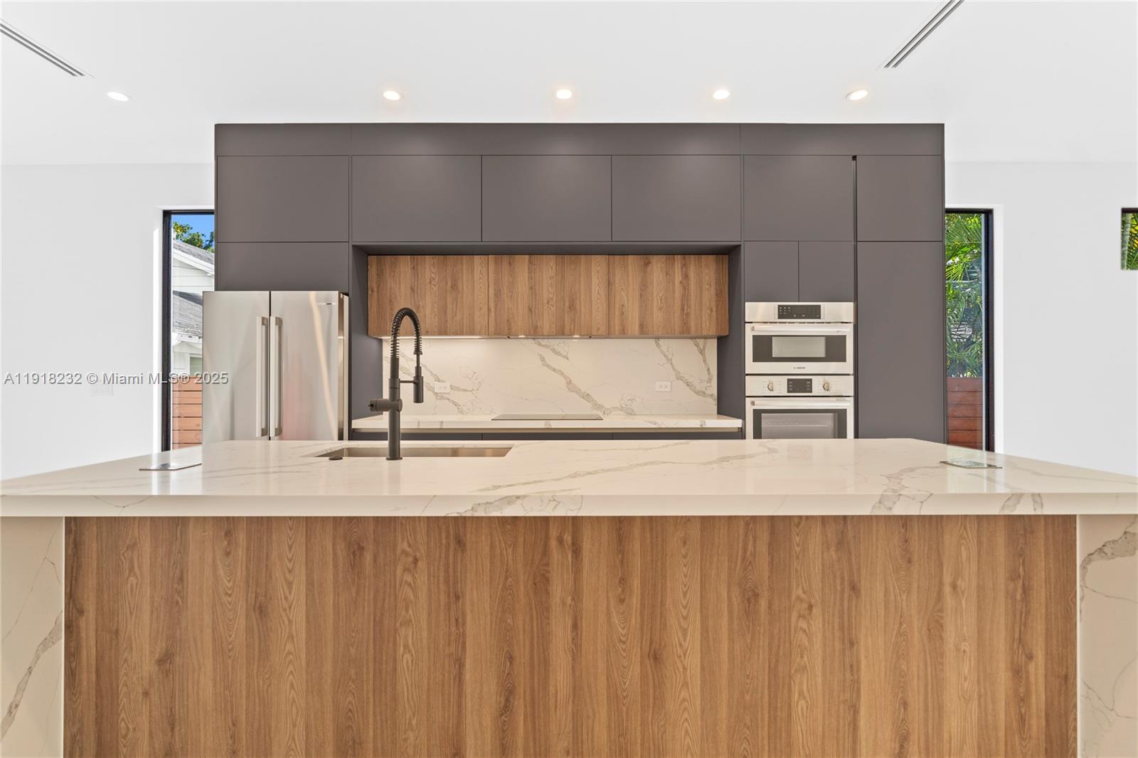 3026 Aviation Ave #1 Miami, FL 33133