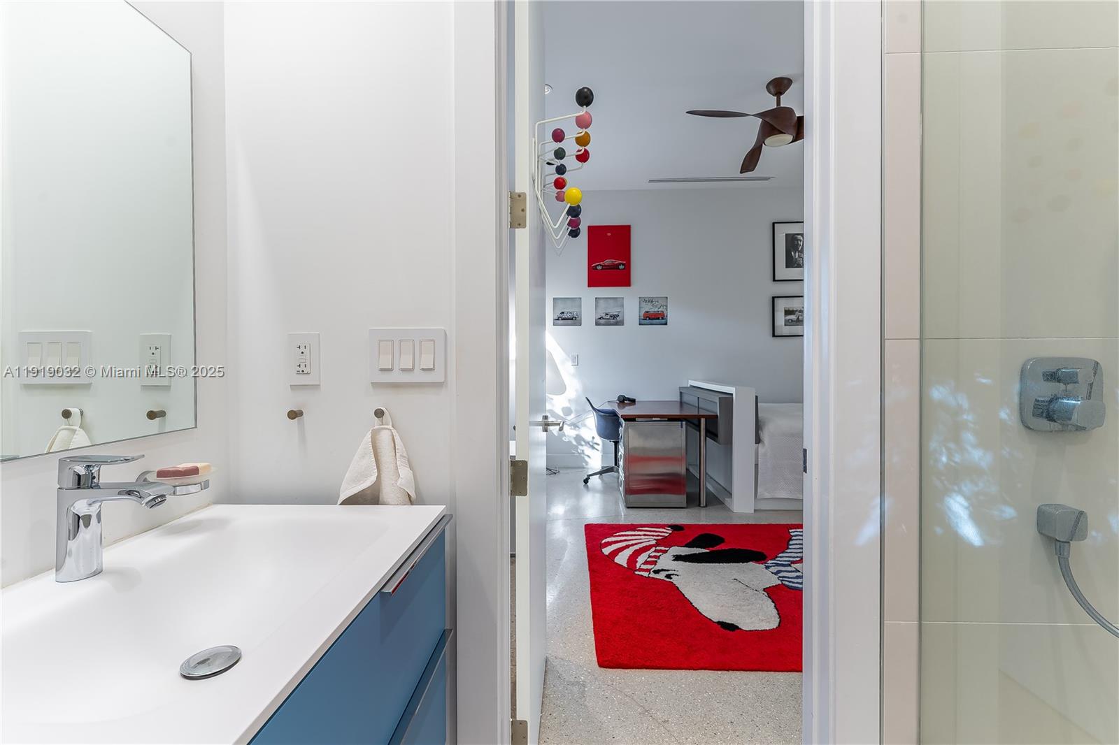 6495 SW 85th St Miami, FL 33143