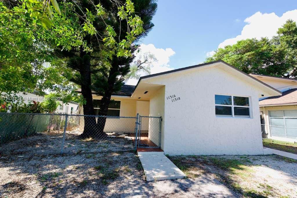 11316 Peachtree Dr #1