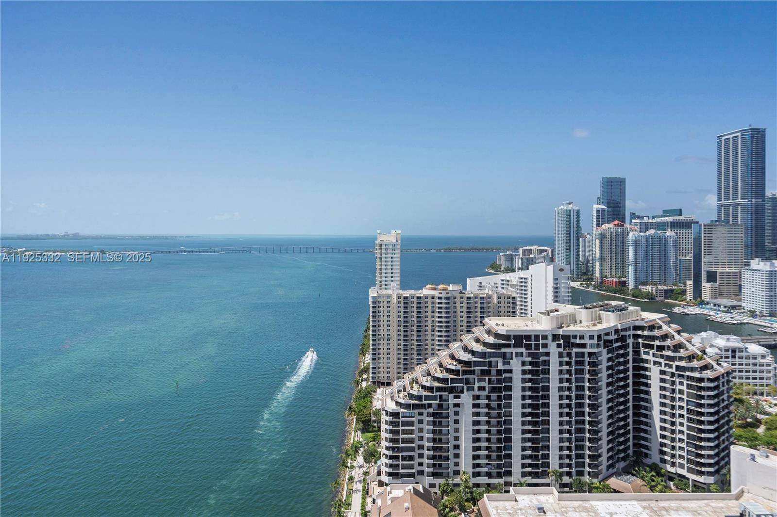 808 Brickell Key Dr #3304 Miami, FL 33131