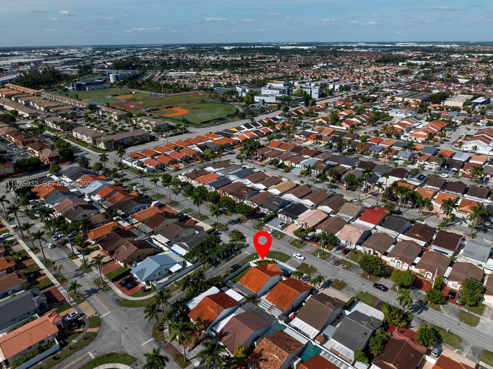 9098 NW 114th St Hialeah Gardens, FL 33018