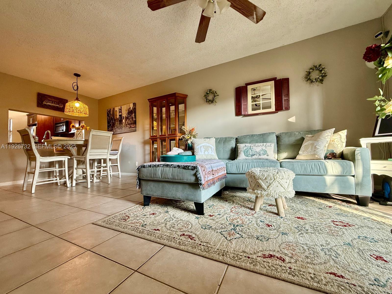 10616 NW 10th St #104 Pembroke Pines, FL 33026