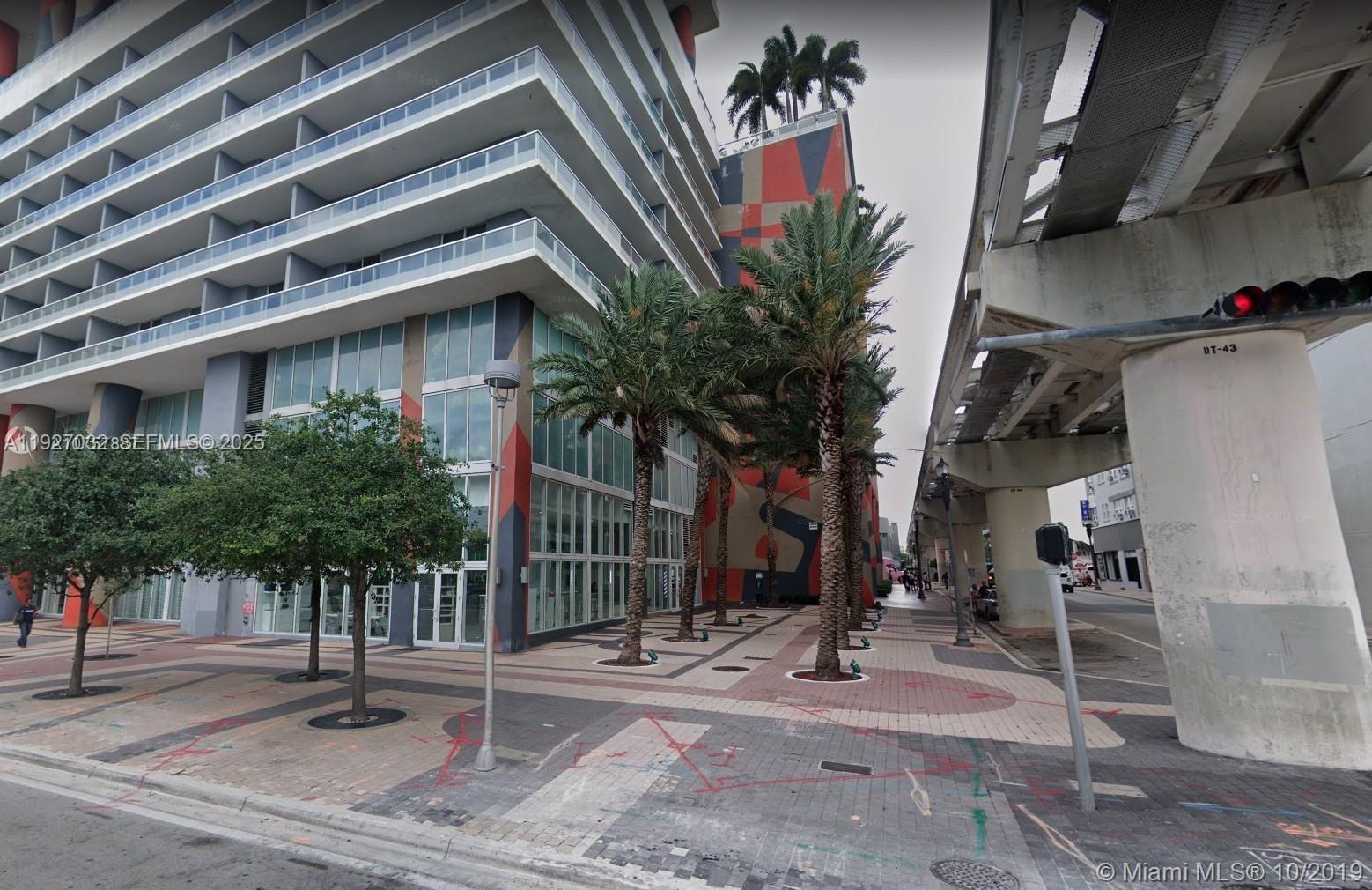 50 Biscayne Blvd #3807 Miami, FL 33132