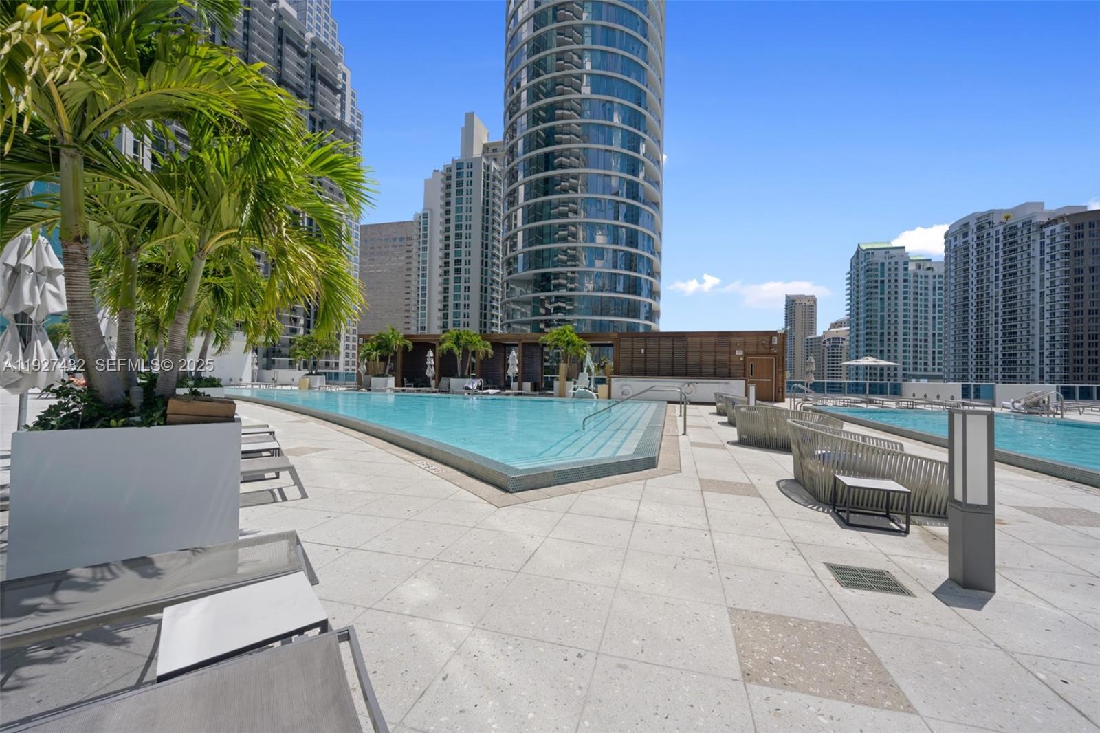 200 Biscayne Blvd Way #4311 Miami, FL 33131